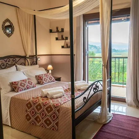 Maggie Alonia Villa *